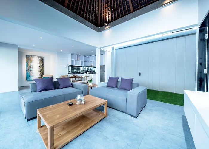 Dedayuh Villa